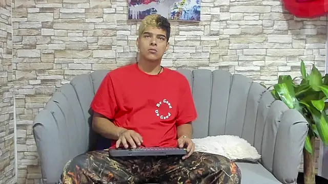 wyatt 3 online show from September 16, 2025, 11:00 am