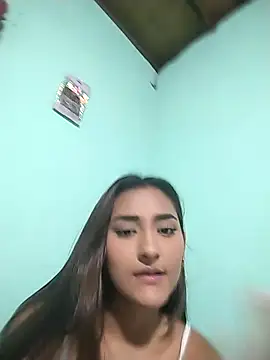 Snapshot of emilyvalencia_1 chatting on February 2, 2026, 9:14 pm emilyvalencia 1 online show from February 2, 2026, 9:14 pm