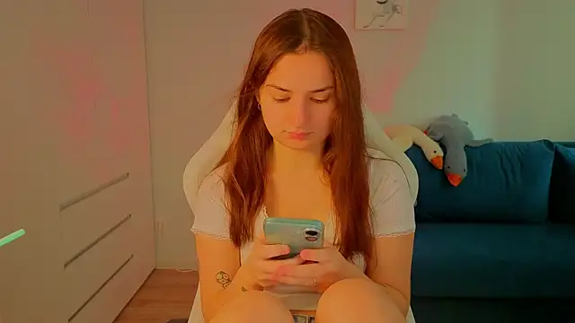 Snapshot of Lelia_Vibe chatting on September 20, 2025, 9:47 am Lelia Vibe online show from September 20, 2025, 9:47 am