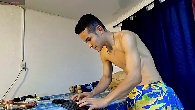 HARVEY HARDMAN online show from March 20, 2026, 11:00 am