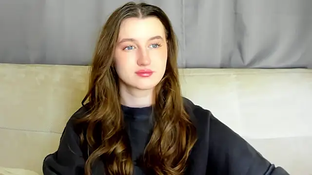 MissFoxy Ti online show from November 24, 2025, 1:27 am