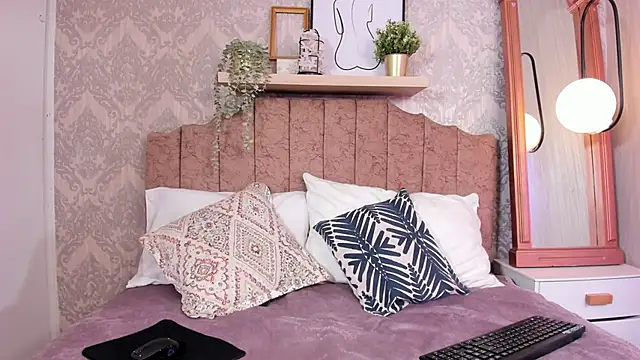 Anseru  online show from March 26, 2026, 12:58 pm