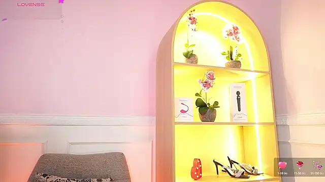 Snapshot of MilaCrave chatting on February 23, 2026, 12:17 pm MilaCrave online show from February 23, 2026, 12:17 pm