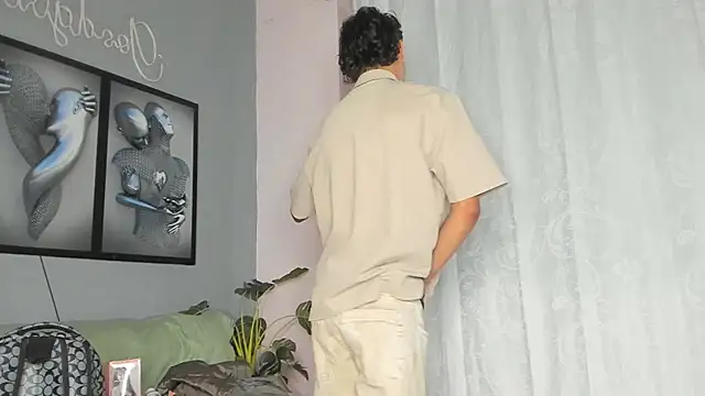 camillo virgil online show from November 12, 2025, 10:41 am