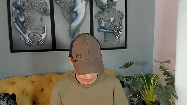 Snapshot of camillo_virgil chatting on October 26, 2025, 10:48 am camillo virgil online show from October 26, 2025, 10:48 am