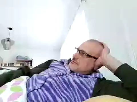 Hisnimin online show from March 19, 2026, 11:43 am