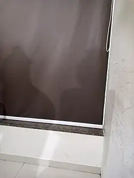 Snapshot of Queen_Oggy chatting on February 27, 2026, 6:02 am Queen Oggy online show from February 27, 2026, 6:02 am