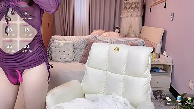 Snapshot of Y2Luvk chatting on September 29, 2025, 10:59 pm Y2Luvk online show from September 29, 2025, 10:59 pm