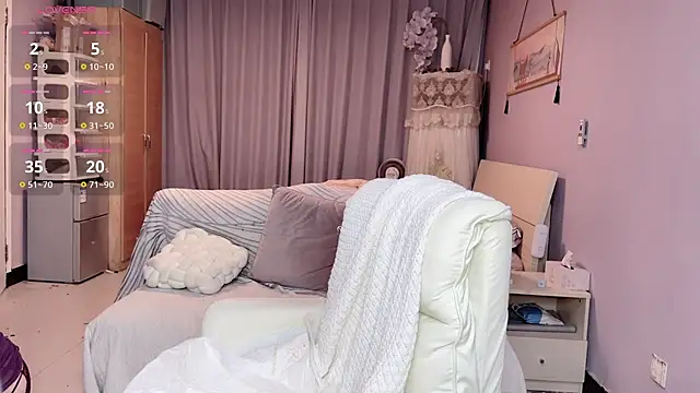 Snapshot of Y2Luvk chatting on September 22, 2025, 11:00 pm Y2Luvk online show from September 22, 2025, 11:00 pm