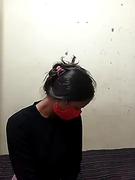 yourspriyaa online show from October 7, 2025, 9:21 am