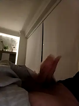 DannySastre91 online show from November 28, 2025, 5:18 am