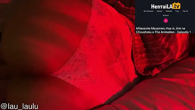 Snapshot of lau_laulu chatting on February 11, 2026, 12:43 am lau laulu online show from February 11, 2026, 12:43 am