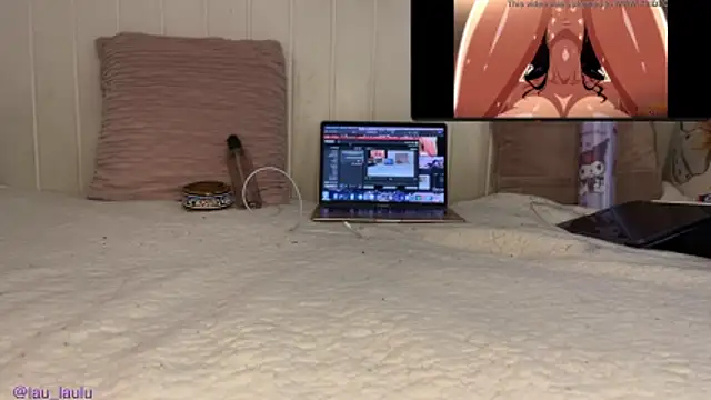 Snapshot of lau_laulu chatting on November 6, 2025, 2:26 am lau laulu online show from November 6, 2025, 2:26 am