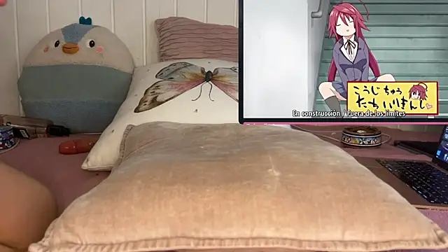 Snapshot of lau_laulu chatting on October 25, 2025, 4:33 am lau laulu online show from October 25, 2025, 4:33 am