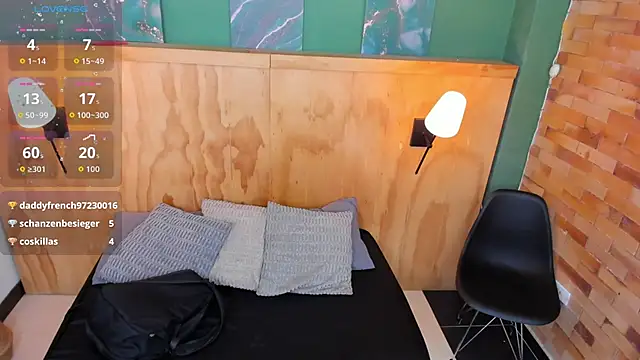 Snapshot of halleylorens chatting on September 16, 2025, 7:04 pm halleylorens online show from September 16, 2025, 7:04 pm