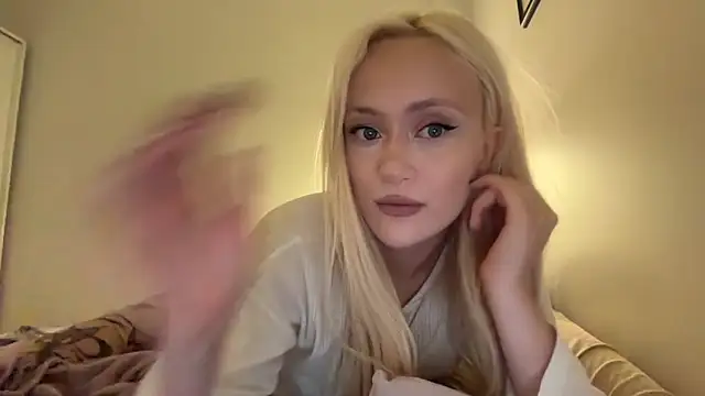 HeyMonkey  online show from July 15, 2026, 6:04 pm