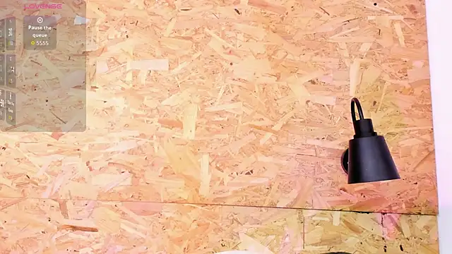 santiblack7 online show from November 1, 2025, 8:36 pm