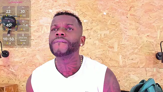 Snapshot of santiblack7 chatting on November 12, 2025, 1:21 am santiblack7 online show from November 12, 2025, 1:21 am