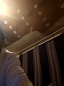 Snapshot of lucho2328 chatting on October 4, 2025, 12:34 am lucho2328 online show from October 4, 2025, 12:34 am