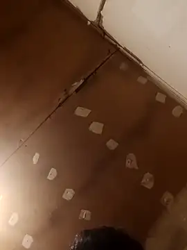 Snapshot of lucho2328 chatting on October 23, 2025, 11:47 pm lucho2328 online show from October 23, 2025, 11:47 pm