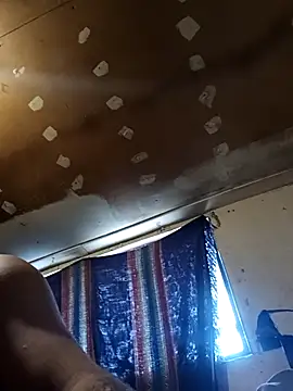 Snapshot of lucho2328 chatting on November 6, 2025, 7:40 pm lucho2328 online show from November 6, 2025, 7:40 pm