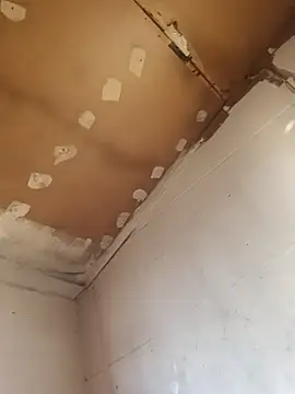 Snapshot of lucho2328 chatting on October 1, 2025, 9:51 pm lucho2328 online show from October 1, 2025, 9:51 pm