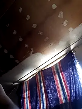 Snapshot of lucho2328 chatting on September 30, 2025, 6:47 pm lucho2328 online show from September 30, 2025, 6:47 pm