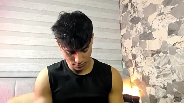 Snapshot of ZYZZ1312 chatting on February 14, 2026, 4:45 am ZYZZ1312 online show from February 14, 2026, 4:45 am