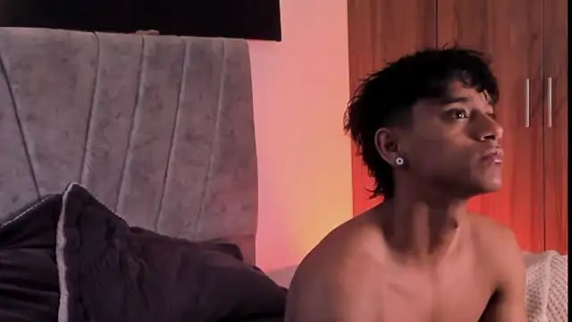 Snapshot of ZYZZ1312 chatting on September 20, 2025, 4:34 pm ZYZZ1312 online show from September 20, 2025, 4:34 pm