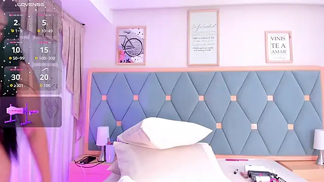 allice bounceboobs  online show from September 10, 2025, 3:38 am