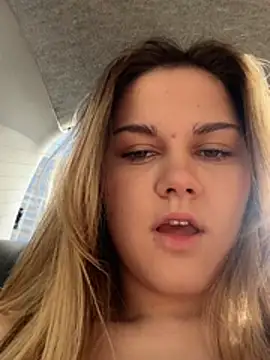 lisabaus online show from March 9, 2026, 6:50 am