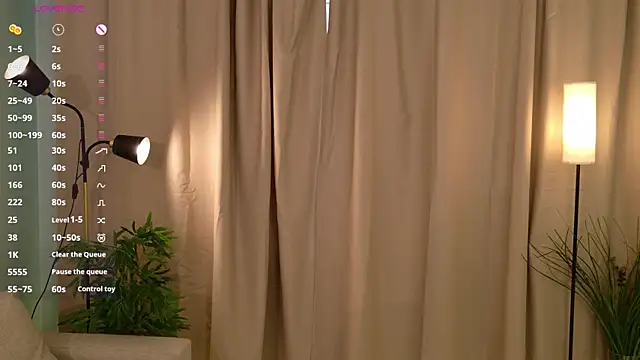 Snapshot of lisabaus chatting on November 24, 2025, 7:08 am lisabaus online show from November 24, 2025, 7:08 am