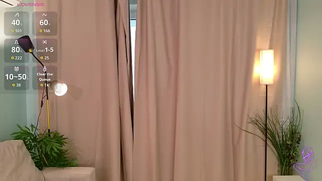 Snapshot of lisabaus chatting on January 12, 2026, 7:37 am lisabaus online show from January 12, 2026, 7:37 am