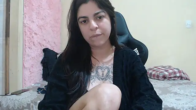 Snapshot of ayanahot_ chatting on October 2, 2025, 1:14 pm ayanahot  online show from October 2, 2025, 1:14 pm