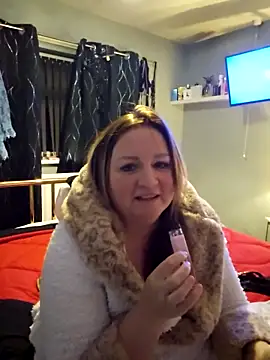 Snapshot of Naughtiness-but-Nice chatting on November 14, 2025, 10:13 pm Naughtiness-but-Nice online show from November 14, 2025, 10:13 pm