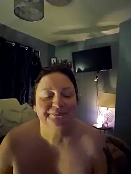 Snapshot of Naughtiness-but-Nice chatting on October 17, 2025, 6:43 pm Naughtiness-but-Nice online show from October 17, 2025, 6:43 pm