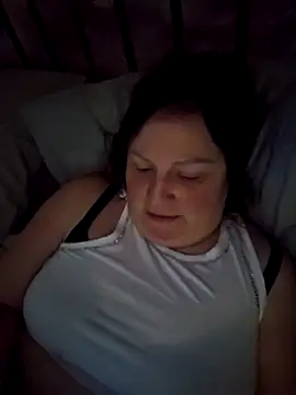 Snapshot of Naughtiness-but-Nice chatting on October 3, 2025, 4:52 pm Naughtiness-but-Nice online show from October 3, 2025, 4:52 pm