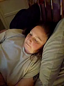 Snapshot of Naughtiness-but-Nice chatting on October 23, 2025, 10:08 pm Naughtiness-but-Nice online show from October 23, 2025, 10:08 pm