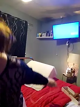 Snapshot of Naughtiness-but-Nice chatting on November 6, 2025, 9:19 pm Naughtiness-but-Nice online show from November 6, 2025, 9:19 pm