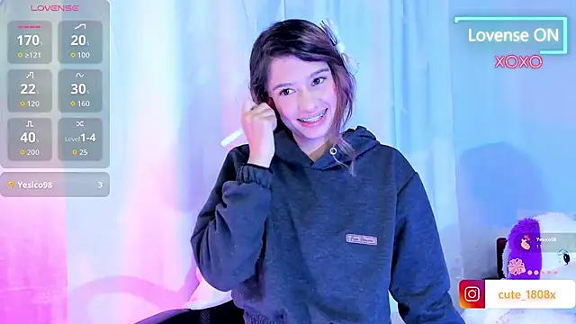 Sofiia cute  online show from March 24, 2026, 3:39 am