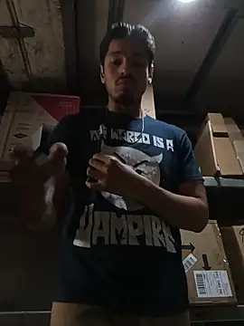 Snapshot of mrredcorn chatting on December 15, 2025, 10:32 am mrredcorn online show from December 15, 2025, 10:32 am