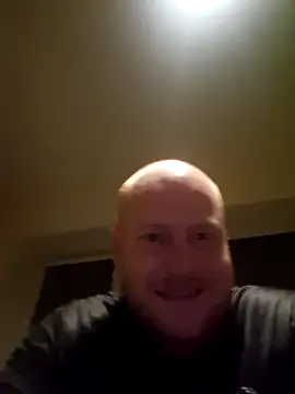 Snapshot of svenni2525 chatting on October 31, 2025, 7:10 pm svenni2525 online show from October 31, 2025, 7:10 pm