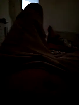 Snapshot of hendy692 chatting on November 6, 2025, 5:00 am hendy692 online show from November 6, 2025, 5:00 am