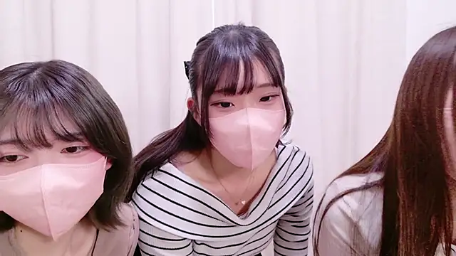 Snapshot of Azusa_DoMybest chatting on January 12, 2026, 4:30 am Azusa DoMybest online show from January 12, 2026, 4:30 am