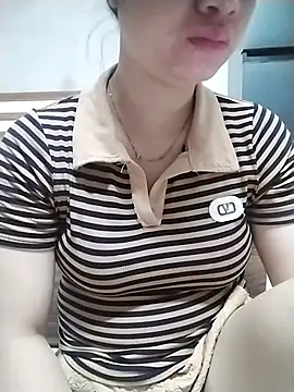 Snapshot of Mie_rose chatting on September 30, 2025, 12:27 am Mie rose online show from September 30, 2025, 12:27 am