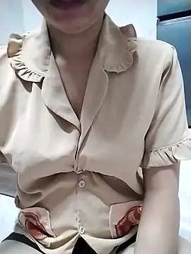 Snapshot of Mie_rose chatting on October 8, 2025, 2:35 am Mie rose online show from October 8, 2025, 2:35 am