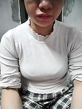 Mie rose online show from November 29, 2025, 1:22 pm