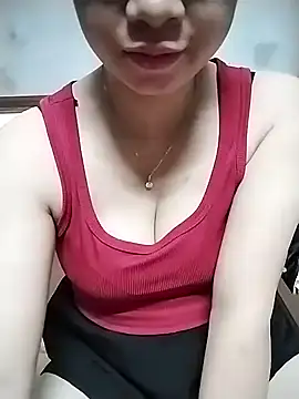 Mie rose online show from June 8, 2026, 2:12 am