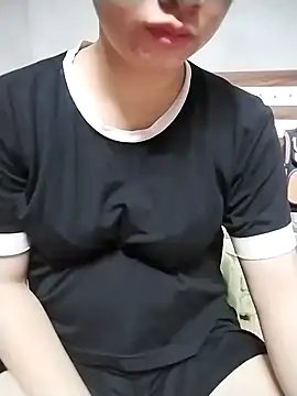 Snapshot of Mie_rose chatting on October 12, 2025, 1:23 pm Mie rose online show from October 12, 2025, 1:23 pm