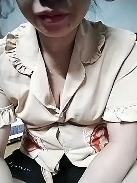 Snapshot of Mie_rose chatting on September 15, 2025, 1:11 pm Mie rose online show from September 15, 2025, 1:11 pm